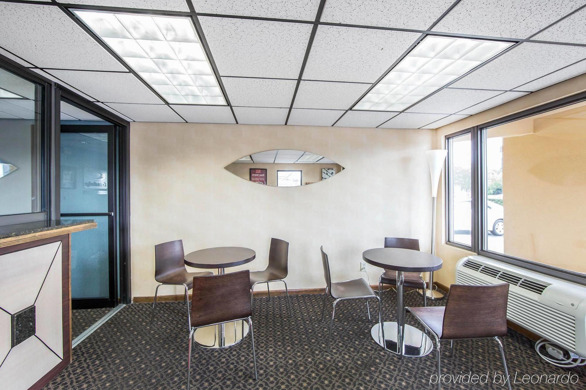 Econo Lodge North Ноксвілл Екстер'єр фото