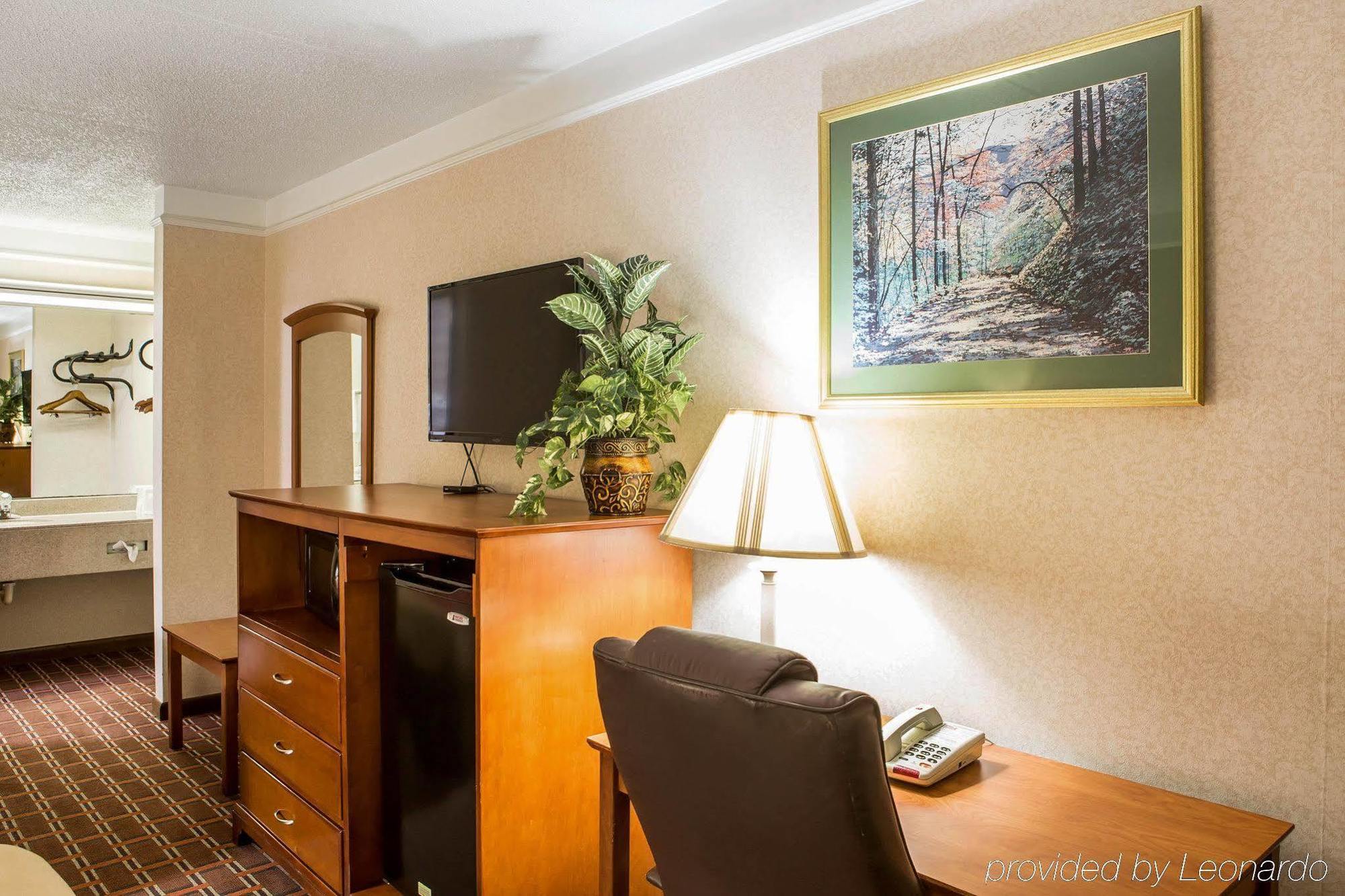 Econo Lodge North Ноксвілл Екстер'єр фото