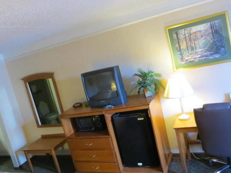 Econo Lodge North Ноксвілл Екстер'єр фото